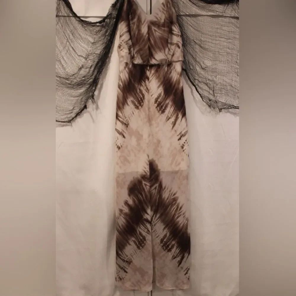 Vince Camuto spaghetti strap tie dyed blouson maxi dress - Picture 2 of 5